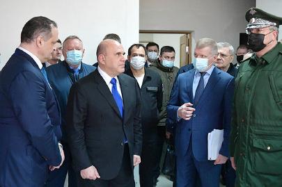 Премьер-министр РФ проинспектировал строящийся детский сад в Каспийске 