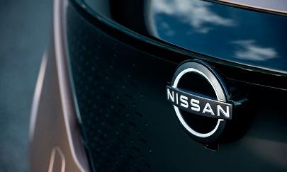 Nissan планирует разработать 27 новых моделей электромобилей и гибридов
