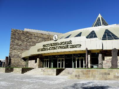Дагестанский музей впервые представил в Хакасии выставку «Седой Каспий»
