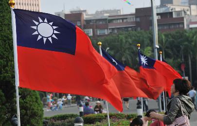 Си Цзиньпин направил поздравление Тайваньскому политику Чжу Лилуню