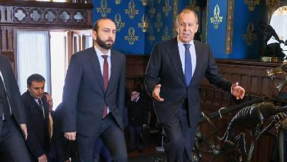 Глава МИД РФ встретится в Ереване с премьером и президентом Армении