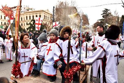 В столице Грузии прошло рождественское шествие