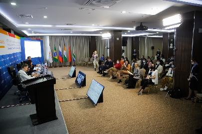 Молодежь стран БРИКС встретилась на Саммите в Ульяновске