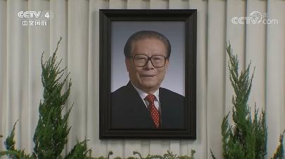 В возрасте 96 лет умер бывший председатель КНР Цзян Цзэминь