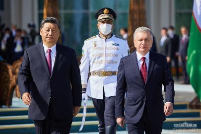 Лидеры Узбекистана и Китая подписали 15 документов в рамках встречи на саммите ШОС