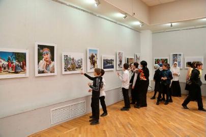 В Махачкале открылась выставка «Сила традиций: народы Российской Федерации»