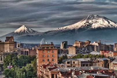 Москва и Ереван будут дальше укреплять туристические связи