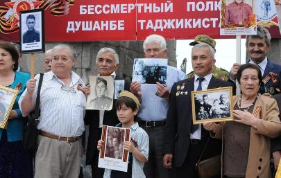 В Таджикистане проведут шествие «Бессмертного полка»