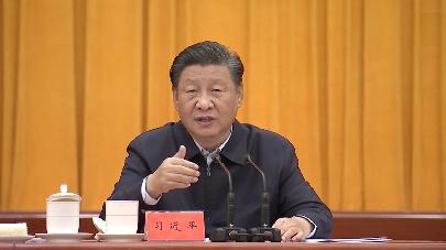 Си Цзиньпин призвал поощрять талантливых специалистов 