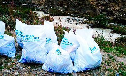 В Карачаево-Черкесии очистили от мусора берега пяти рек