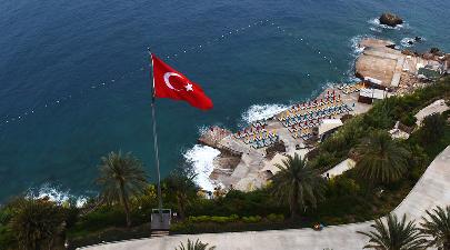 Турция надеется на скорое возвращение туристов, в том числе российских