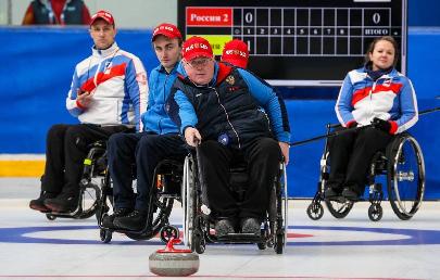 Сборная России по керлингу на колясках одержала уверенную победу на Играх в Ханты-Мансийске