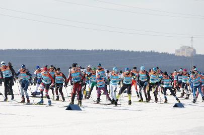 В ХМАО провели Югорский лыжный марафон