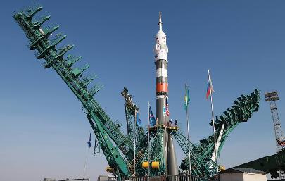 На стартовую площадку Байконура установили ракету «Союз-2.1а» 