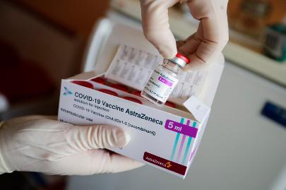 Япония передаст развивающимся странам 30 миллионов доз вакцины от COVID-19