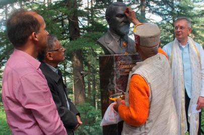 В долине Кулу в Индии открыли первый памятник востоковеду Юрию Рериху