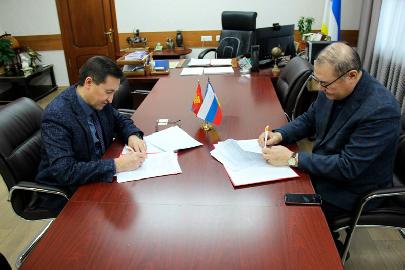 Вуз из Бурятии заключил соглашение с монгольским Этугэн университетом