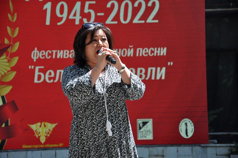 9 Мая в Бишкеке прошли молодежная акция 2.jpg