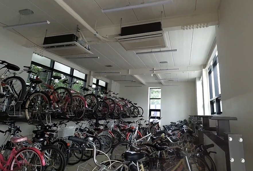Прокат велосипедов в Сеуле. Кадр из видео youtube.jpg