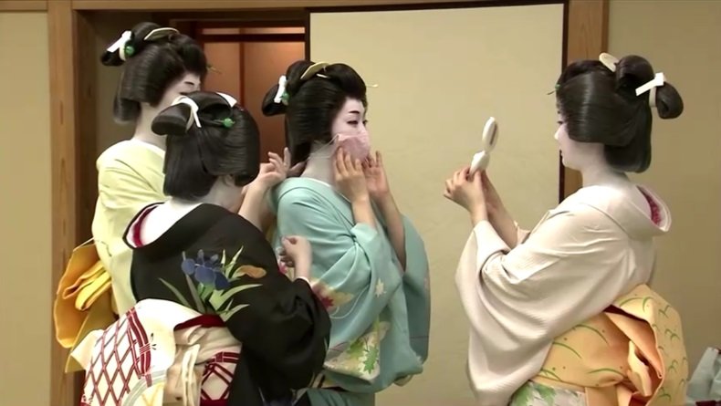 Japan Geisha 4.jpg