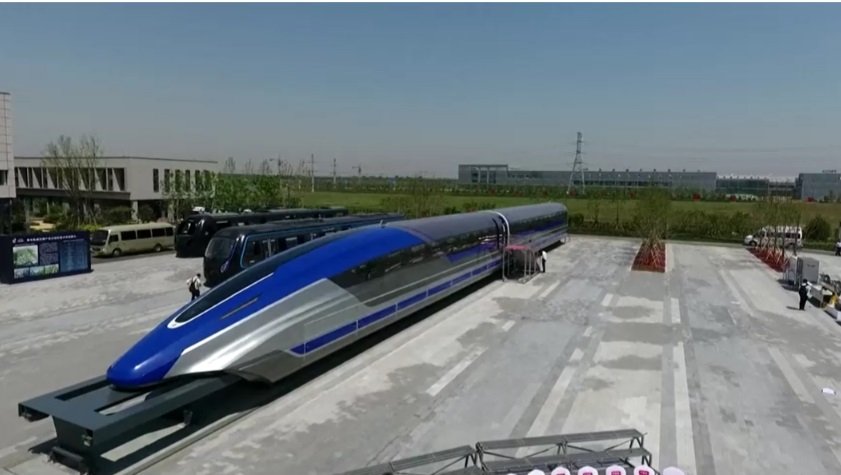Китай Летящий поезд 1.jpg