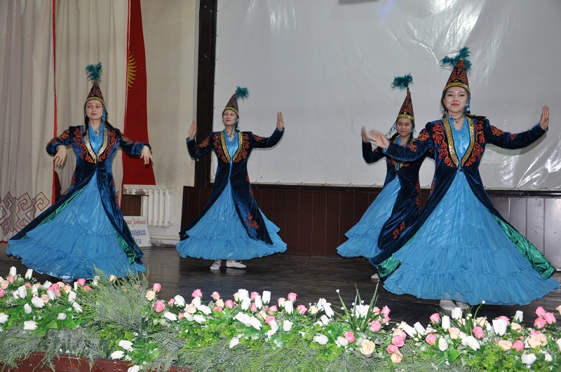 В Бишкеке провели фестиваль культур 09.jpg