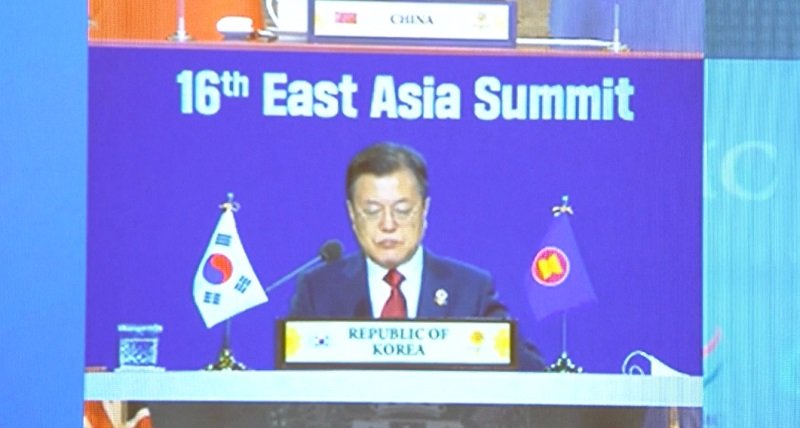 Восточный саммит 4.jpg
