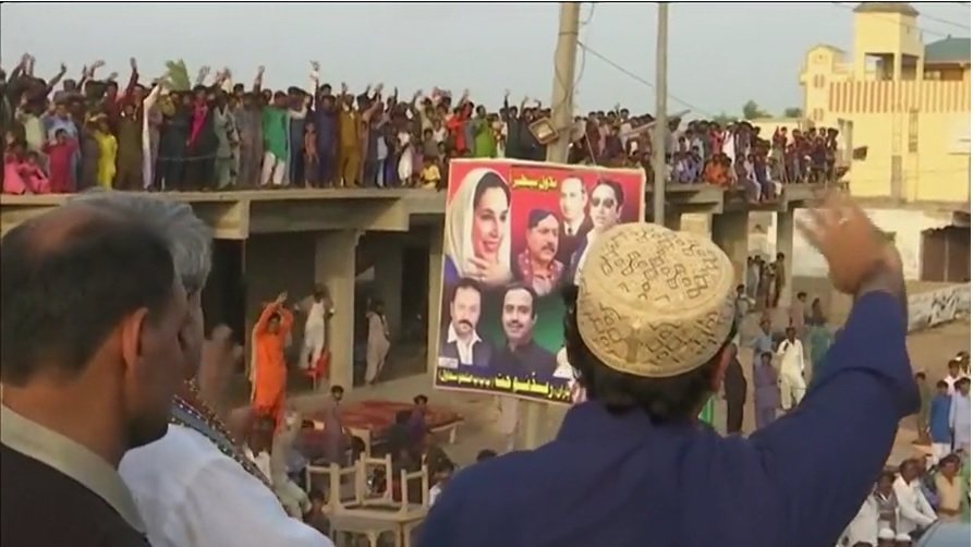 Билавал Зардари начал избирательную кампанию в Пакистане 6.jpg