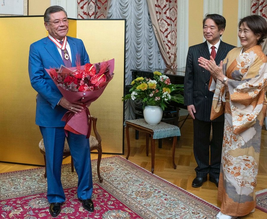 Посольство Японии Награждение.jpg