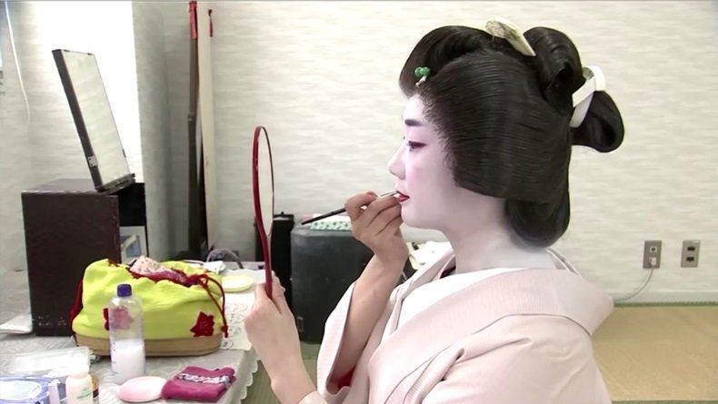 Japan Geisha 2.jpg