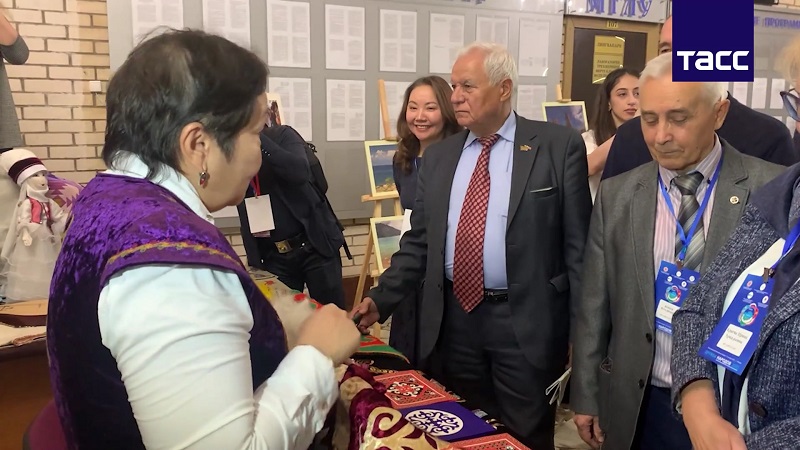 Форум 2.jpg Форум 2.jpg