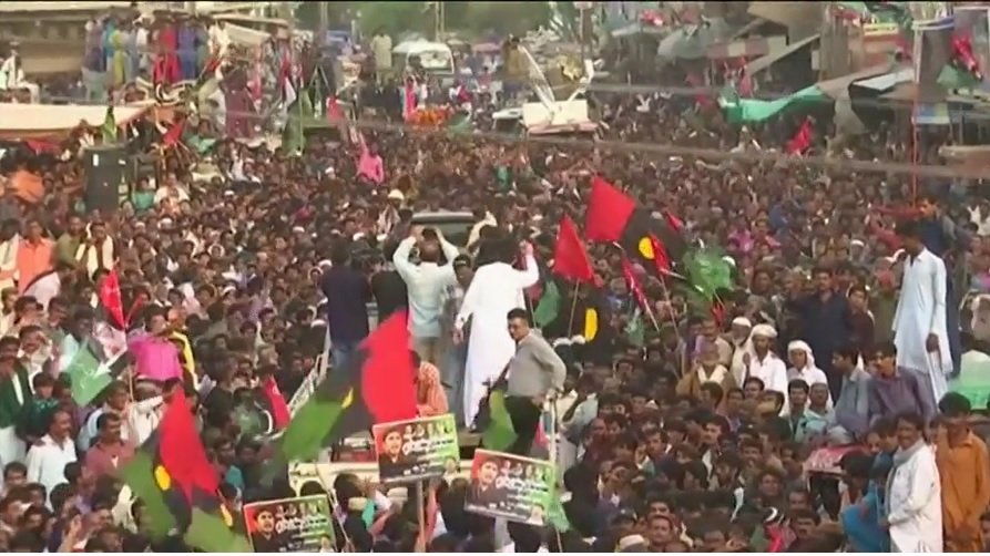 Билавал Зардари начал избирательную кампанию в Пакистане 5.jpg